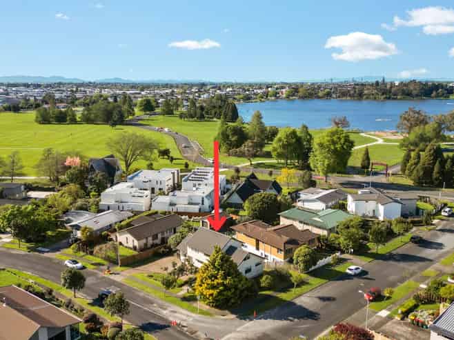 83 Gilbass Avenue, Hamilton Lake