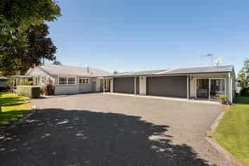 63A Rea Road, Katikati