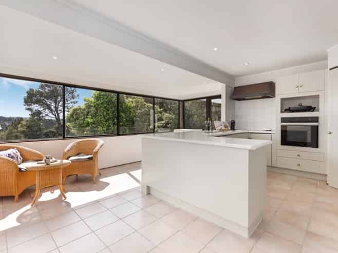 156 Chelsea View Drive, Chatswood