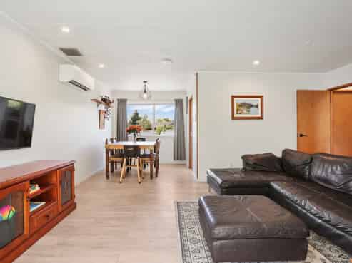 20 Aquarius Avenue, Glen Eden