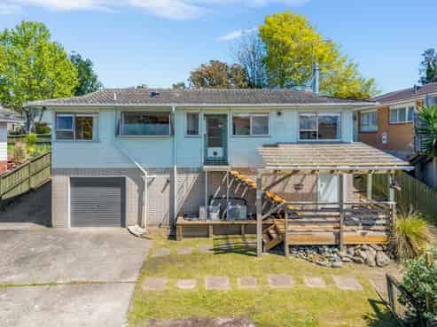 20 Aquarius Avenue, Glen Eden