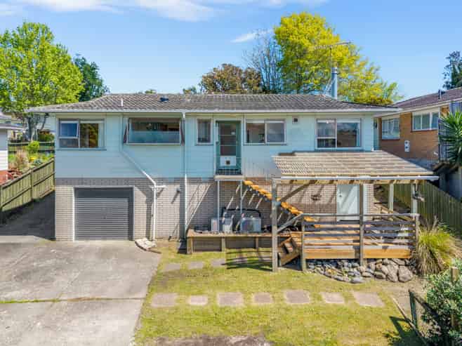 20 Aquarius Avenue, Glen Eden