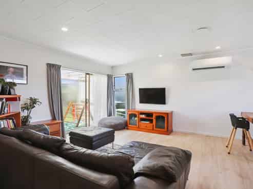 20 Aquarius Avenue, Glen Eden