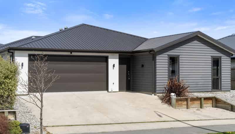 14 Springfield Road, Lower Shotover