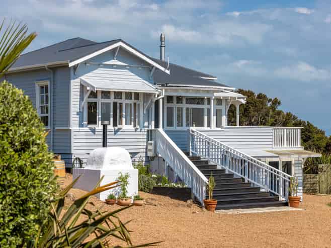 67 View Road, Ostend