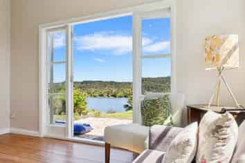 541 Wilson Road, South Head