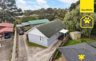 60 Cobham Crescent, Kelston