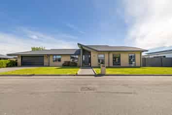 8 Marble Court, Northwood