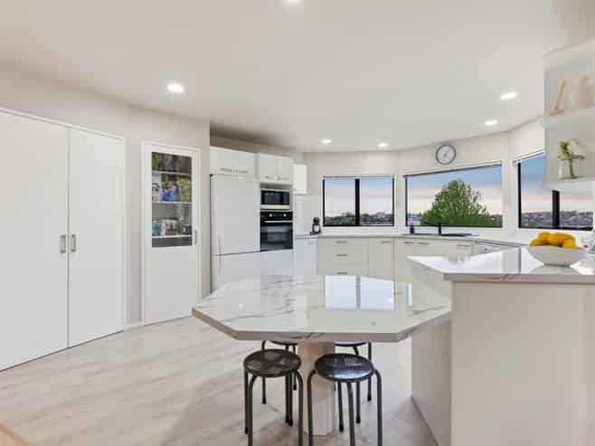 11 Pigeonwood Lane, Albany