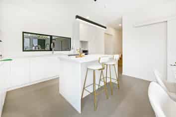 LOTS 3,4,5/11 Rene Place, Sunnyhills