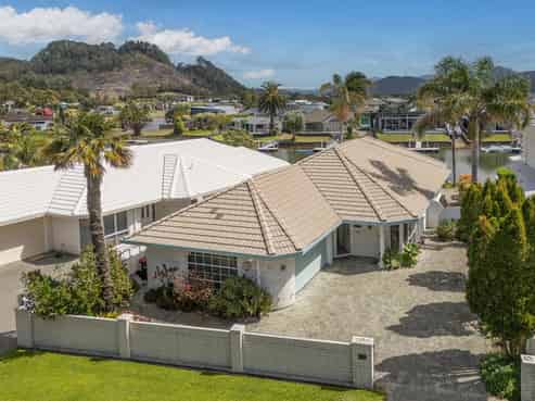 513 Waterways Parade, Pauanui