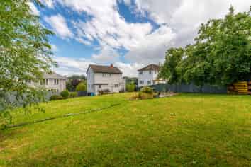 11 Essex Street, Marchwiel