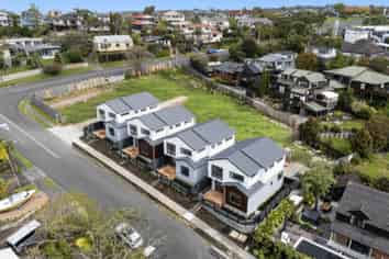 2 Tiri View Place, Browns Bay