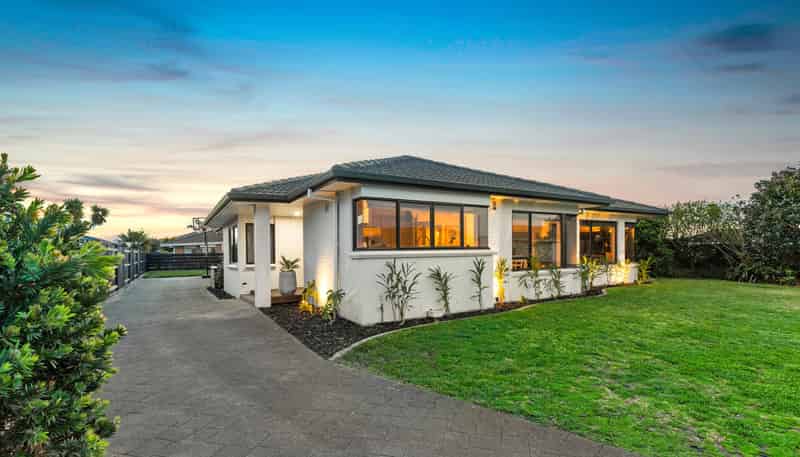 16 Luculia Drive, Mount Maunganui