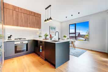 2A Tiri View Place, Browns Bay