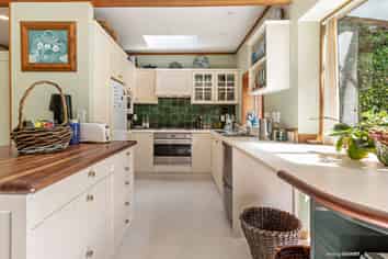 9 Fitzroy Street, Wadestown