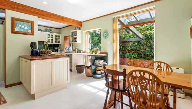 9 Fitzroy Street, Wadestown