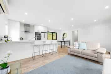 71 Redvers Drive, Belmont