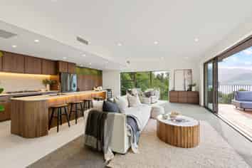 52 Hempleman Drive, Akaroa