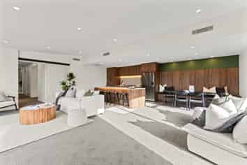 52 Hempleman Drive, Akaroa