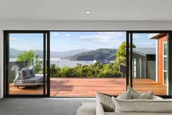 52 Hempleman Drive, Akaroa