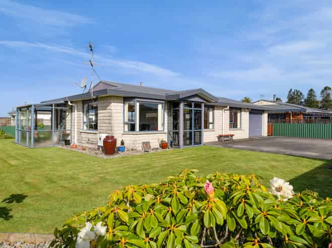38b Orlando Street, Stratford