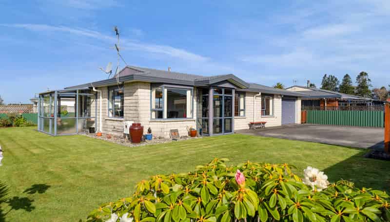 38b Orlando Street, Stratford