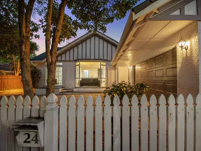 24 High Street, Glenholme