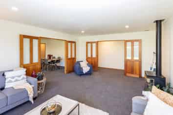 25 Panckhurst Drive, Woodend