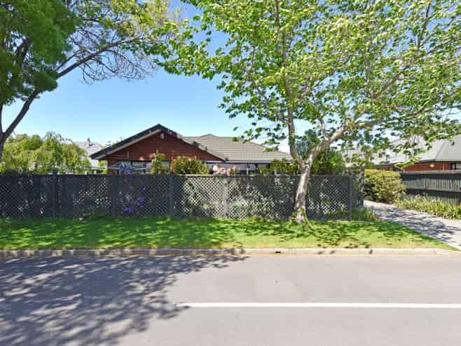 4 Harlech Mews, Avonhead