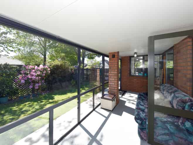 4 Harlech Mews, Avonhead