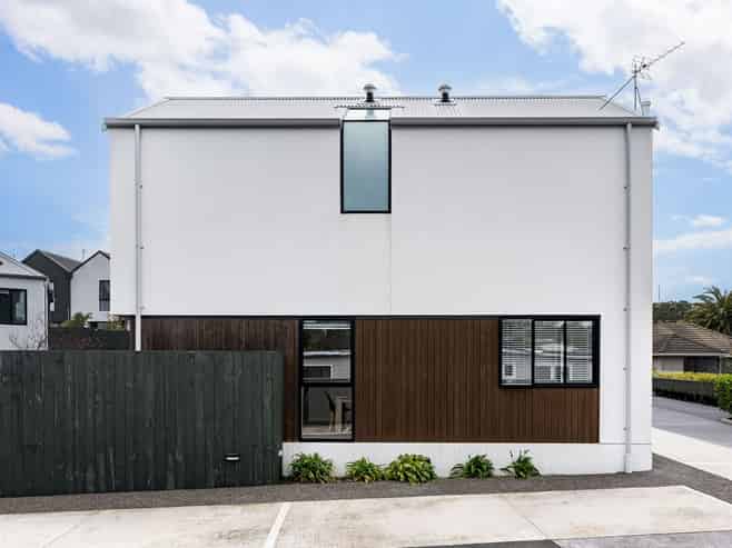 5/6 Oswald Crescent, Paparangi
