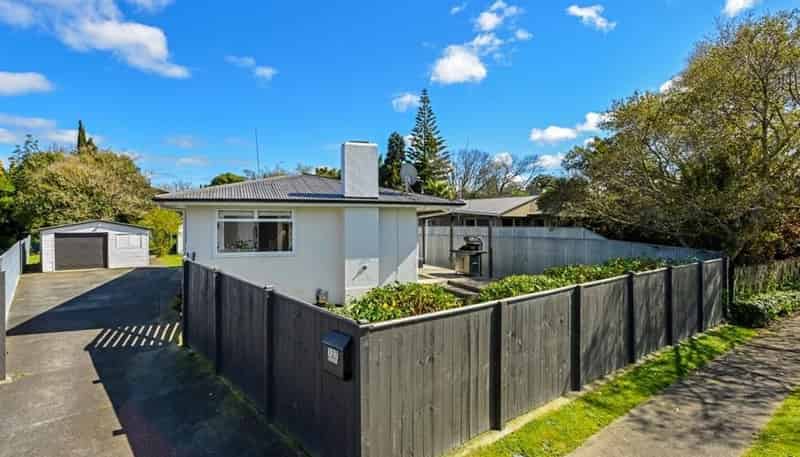 127 Ruamahanga Crescent, Terrace End