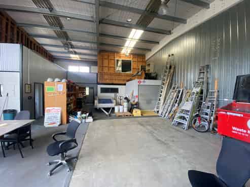 High-stud, versatile, sunny