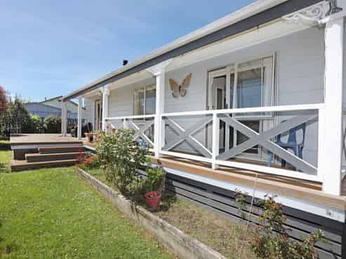 14b Vera Street, Marton