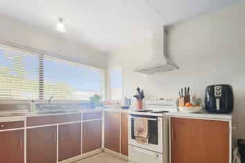 Hawkes Bay - Address withheld