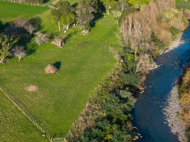 4 Reikorangi Road, Waikanae