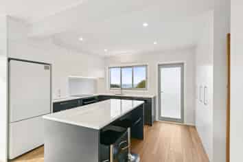 86 Ruskin Road, Newlands