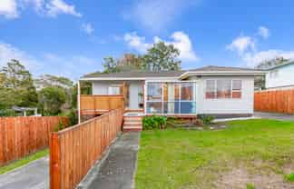 13 Redwood drive, Massey