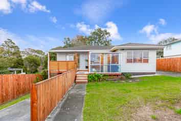 13 Redwood drive, Massey