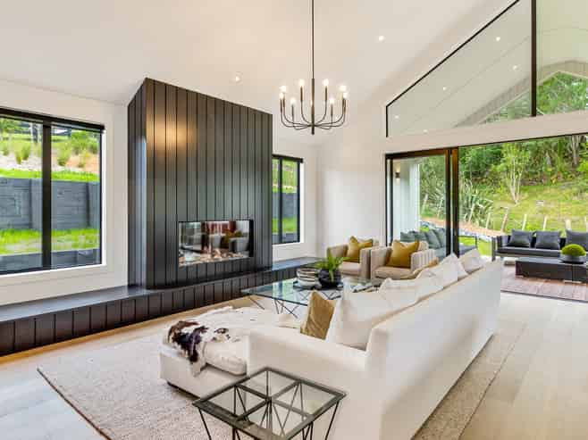 8 Collings Drive, Coatesville