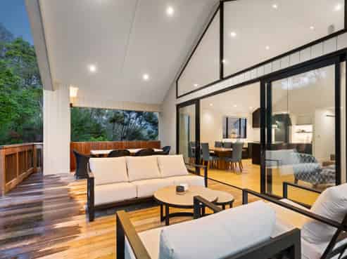 8 Collings Drive, Lucas Heights