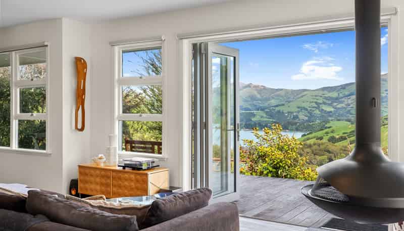 120 Pipers Valley Road, Duvauchelle