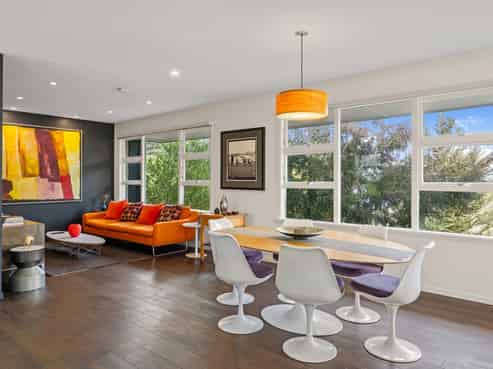 120 Pipers Valley Road, Duvauchelle