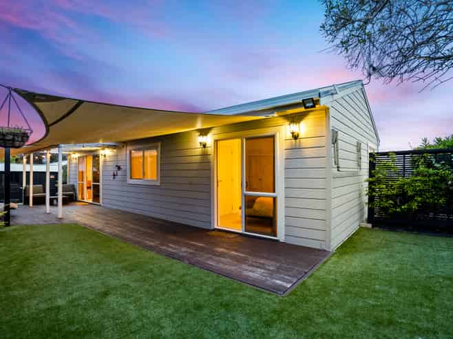 2/74 Sunnynook Road, Sunnynook