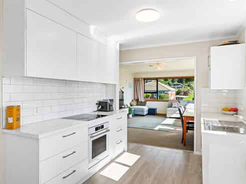 130 Centennial Avenue, Helensburgh