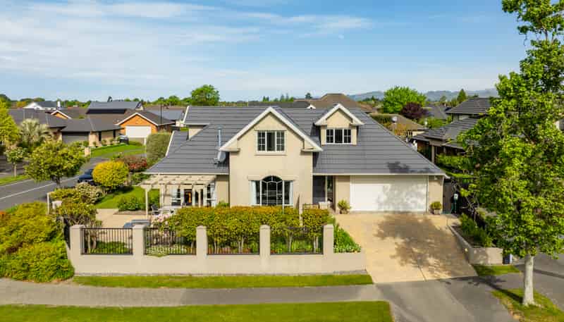 30 Glasnevin Drive, Casebrook
