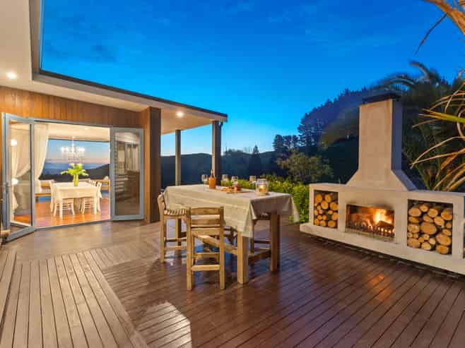 105 Waterfall Road, Paraparaumu