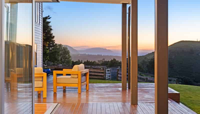 105 Waterfall Road, Paraparaumu