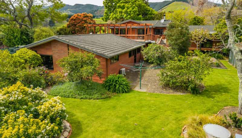 266 Paton Road, Hope